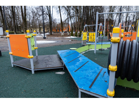 Новая детская площадка в посёлке имени Морозова от компании «Рекреация»